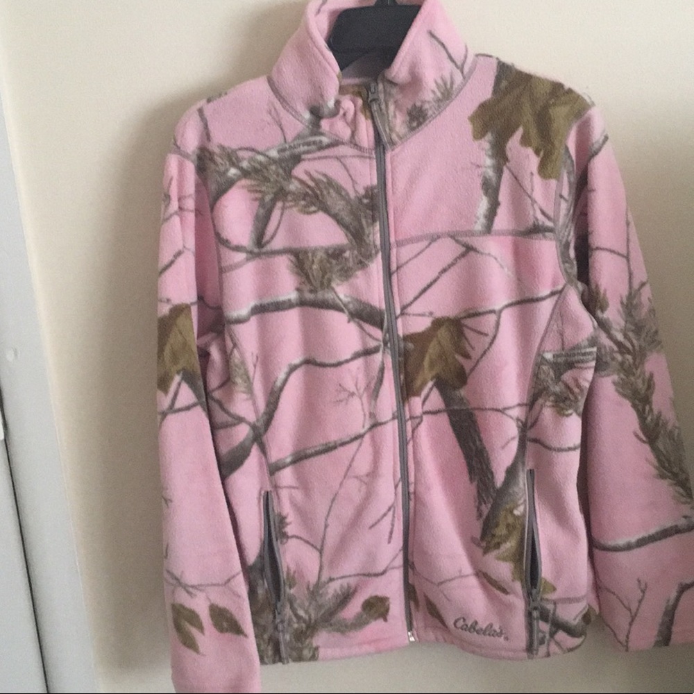 Pink camo sweatshirt